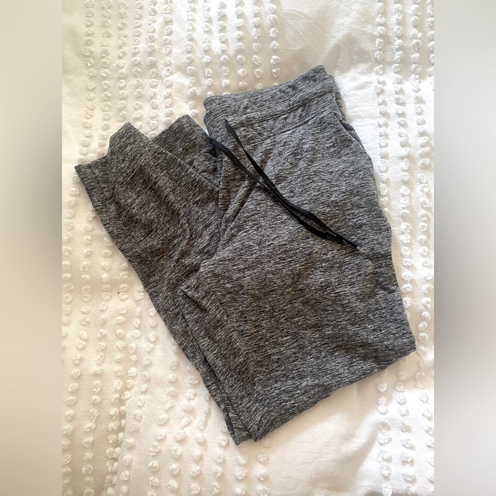 Lululemon Ready to Rulu Joggers - Heathered Black - Size 12